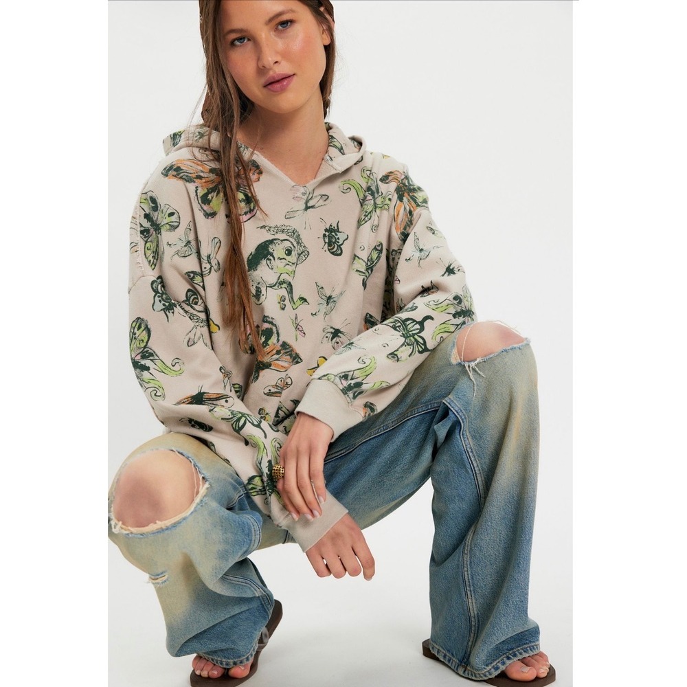 Free People Ragabond Swan Gossip Hoodie Sweatshirt Large NWT 🦋Butterflies Frogs